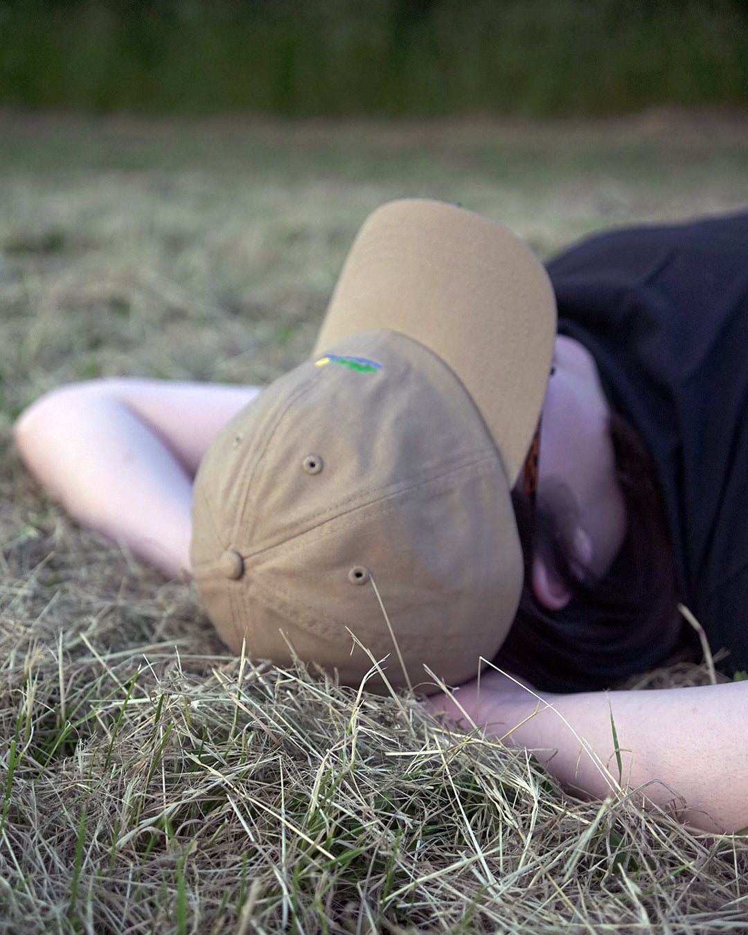 Castaway 6-Panel Unisex Cap: Stone