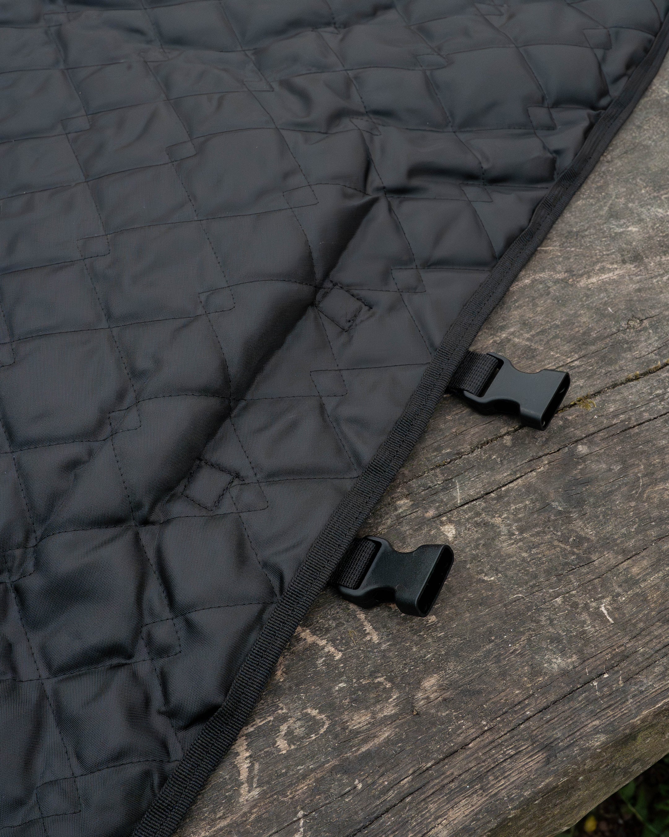 Black Explorer Settle Mat