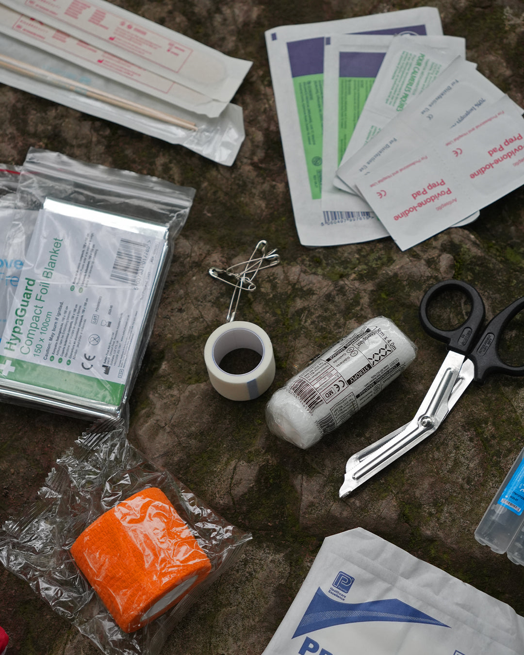 dog-first-aid-kit-contents-two.jpg